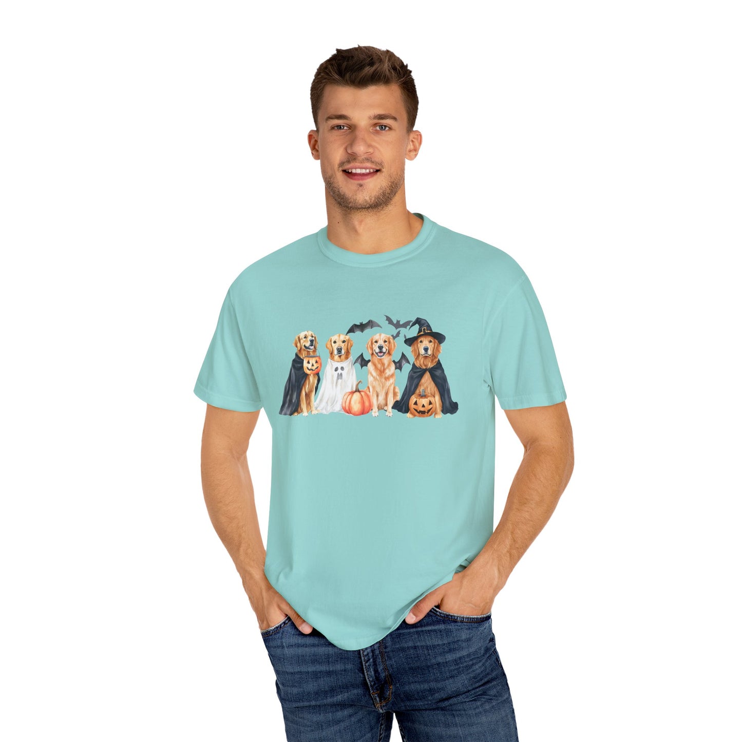 Funny Halloween Dog T-Shirt – Cute Golden Retriever Graphic Tee with Pumpkins, Bats & Spooky Costume Crimson