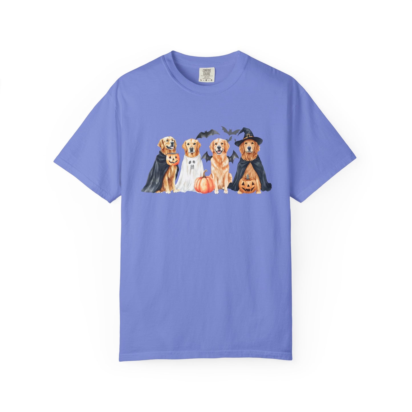 Funny Halloween Dog T-Shirt – Cute Golden Retriever Graphic Tee with Pumpkins, Bats & Spooky Costume Flo Blue