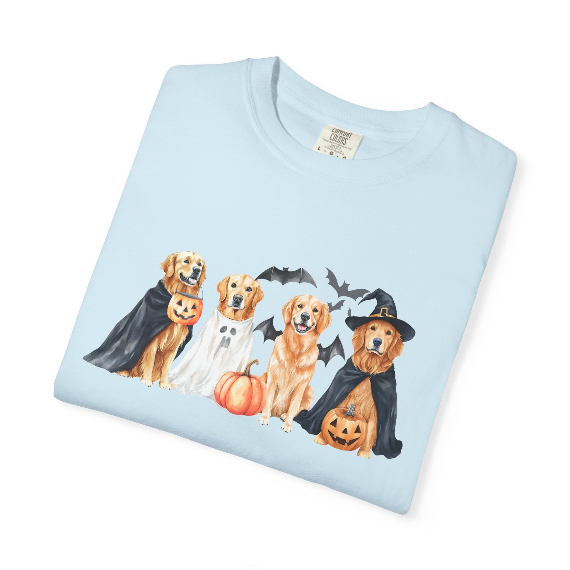 Funny Halloween Dog T-Shirt – Cute Golden Retriever Graphic Tee with Pumpkins, Bats & Spooky Costume Crimson