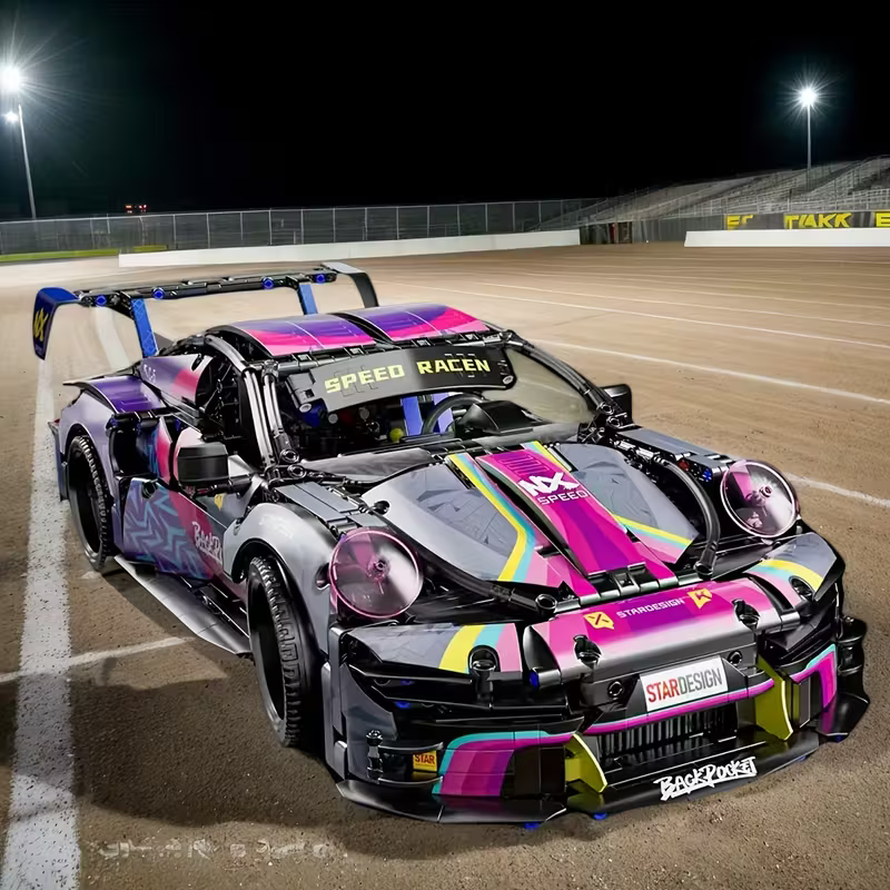 Limited Edition 911 RSR Cyberpunk | 50cm Collector Set