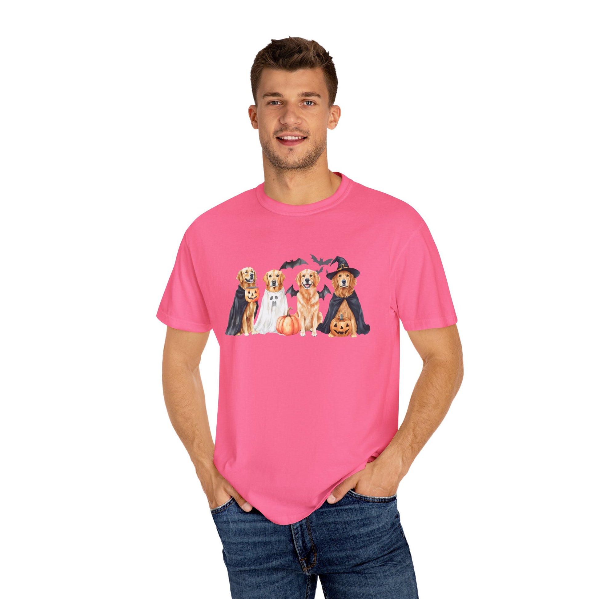 Funny Halloween Dog T-Shirt – Cute Golden Retriever Graphic Tee with Pumpkins, Bats & Spooky Costume Crimson