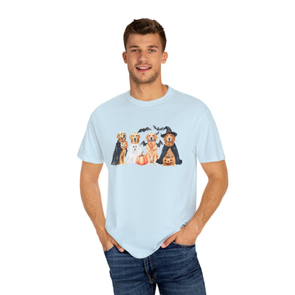 Funny Halloween Dog T-Shirt – Cute Golden Retriever Graphic Tee with Pumpkins, Bats & Spooky Costume Crimson