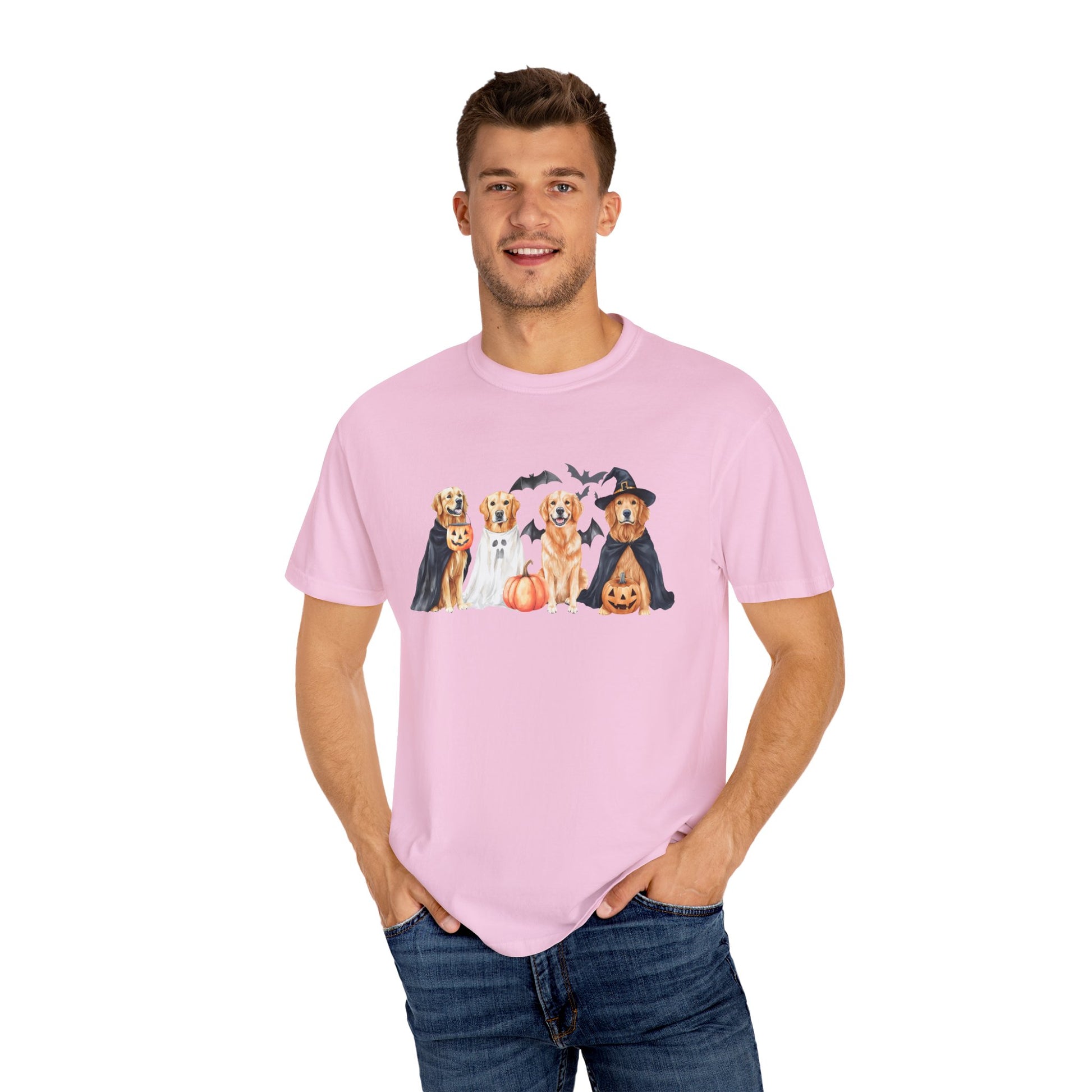 Funny Halloween Dog T-Shirt – Cute Golden Retriever Graphic Tee with Pumpkins, Bats & Spooky Costume Crimson