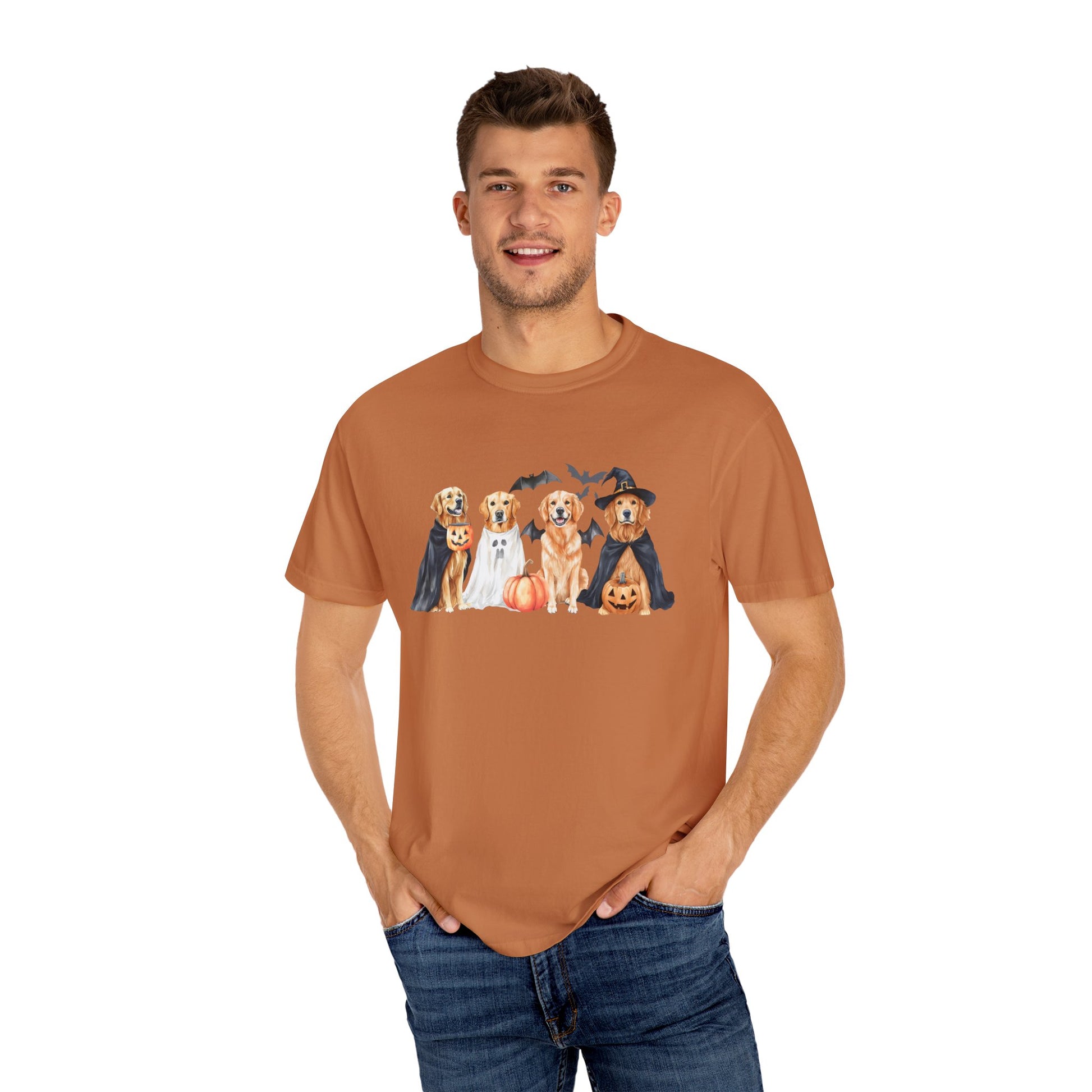 Funny Halloween Dog T-Shirt – Cute Golden Retriever Graphic Tee with Pumpkins, Bats & Spooky Costume Crimson
